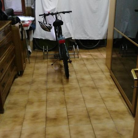 Camere Porto Vecchio Con Parcheggio A Pochi Passi Dal Castello Malcesine Exterior foto